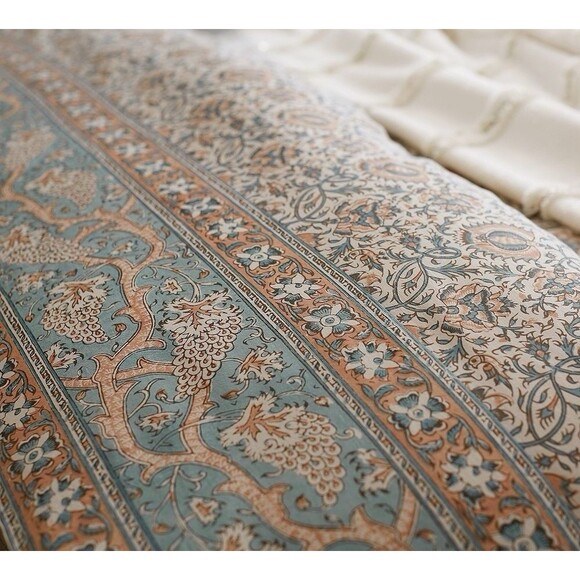 Pottery Barn Selena Kalamkari King Size Cotton Duvet Cover & Two Standard Shams - Picture 2 of 13